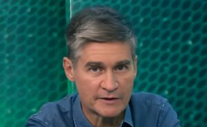 piperno critica dois jogadores do palmeiras em derrota para o santos: "estão muito mal"