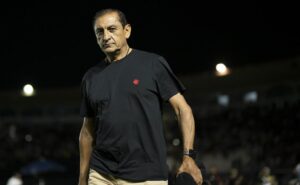 vasco define tipo de treinador para substituir ramón díaz; confira os detalhes