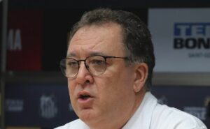 marcelo teixeira descarta no santos contratação de pato e + 1 jogador experiente