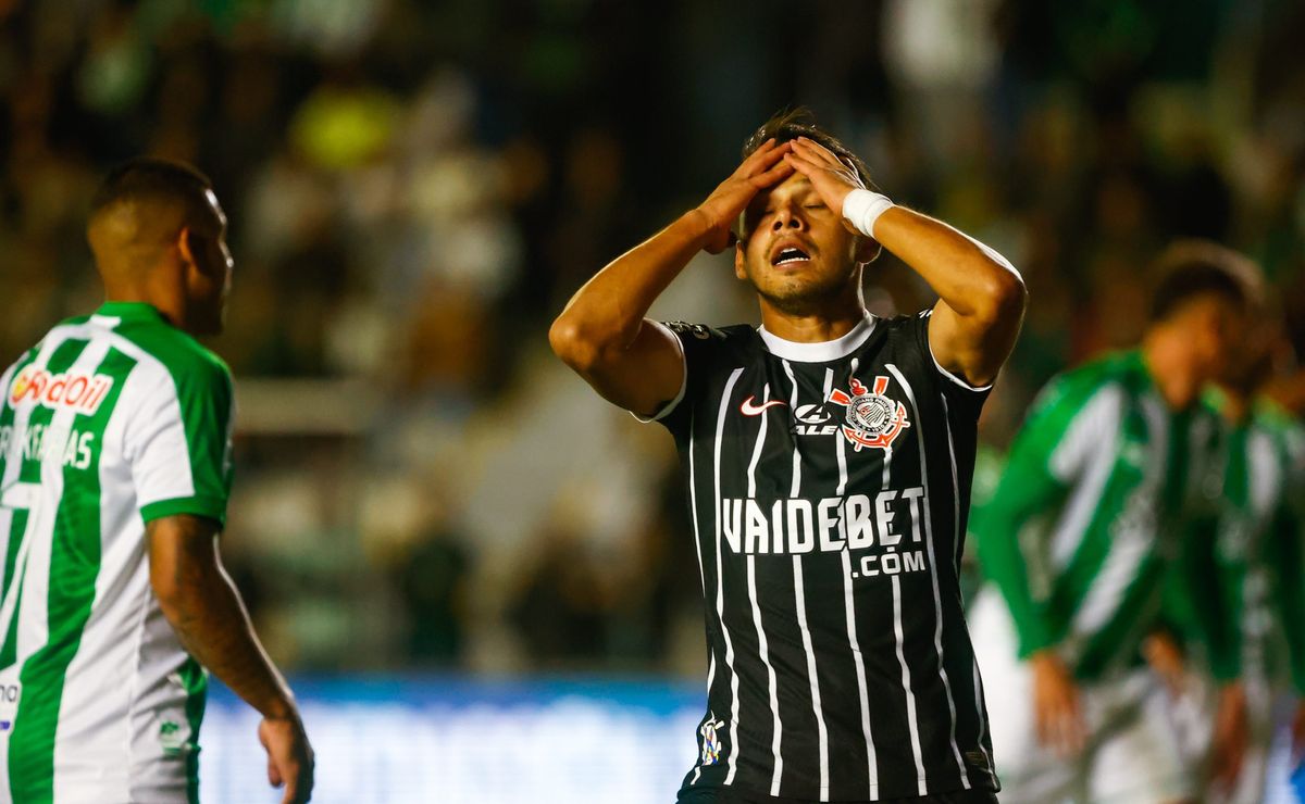 corinthians perde para o juventude e segue sem vencer no brasileirão
