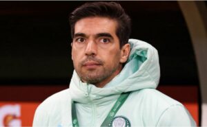 abel ferreira elogia arbitragem após jogo do palmeiras: "parabéns"