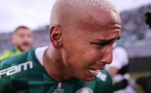 ex palmeiras, deyverson é afastado do cuiabá e criticado por presidente: “quem não ajuda, atrapalha”