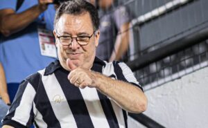 santos irá receber quantia milionária de patrocinadores; marcelo teixeira aprovou e valores foram revelados