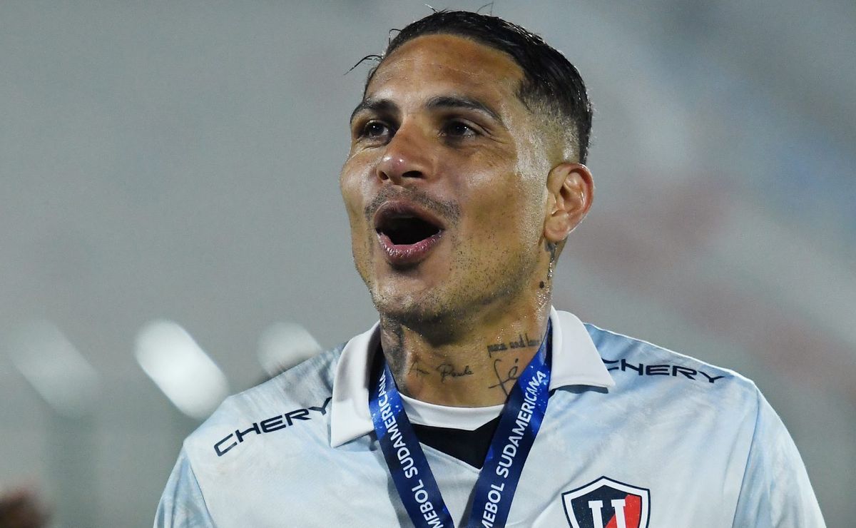 santos descarta a contratação de atacante paolo guerrero, ex corinthians e flamengo