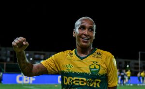 presidente do cuiabá revela que deyverson recusou proposta do santos