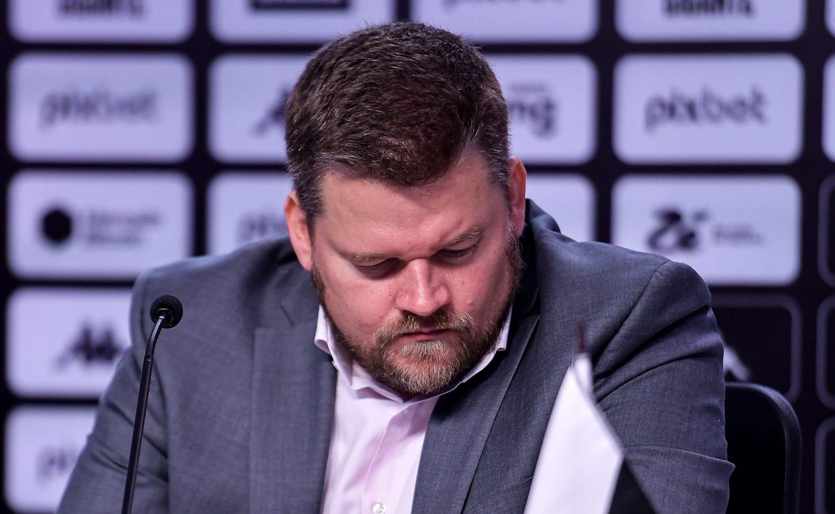 análise: postura de time pequeno! com lúcio barbosa, vasco não avança em negociações