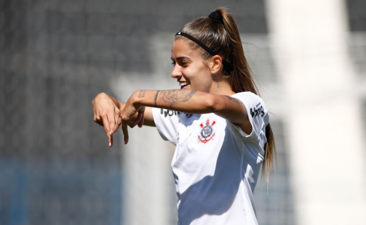 depois de miriã, corinthians fica perto de saída de mais uma atacante