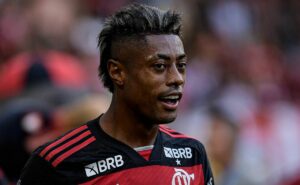 r$ 1,2 milhão: clubes do catar manifestam interesse em bruno henrique e atacante decide onde irá jogar em 2024