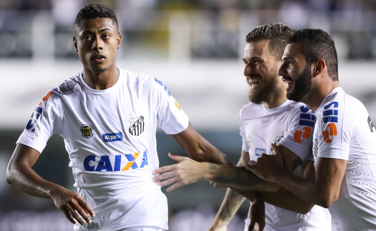com gols de bruno henrique, último jogo entre santos e paysandu marcou classificação na copa do brasil