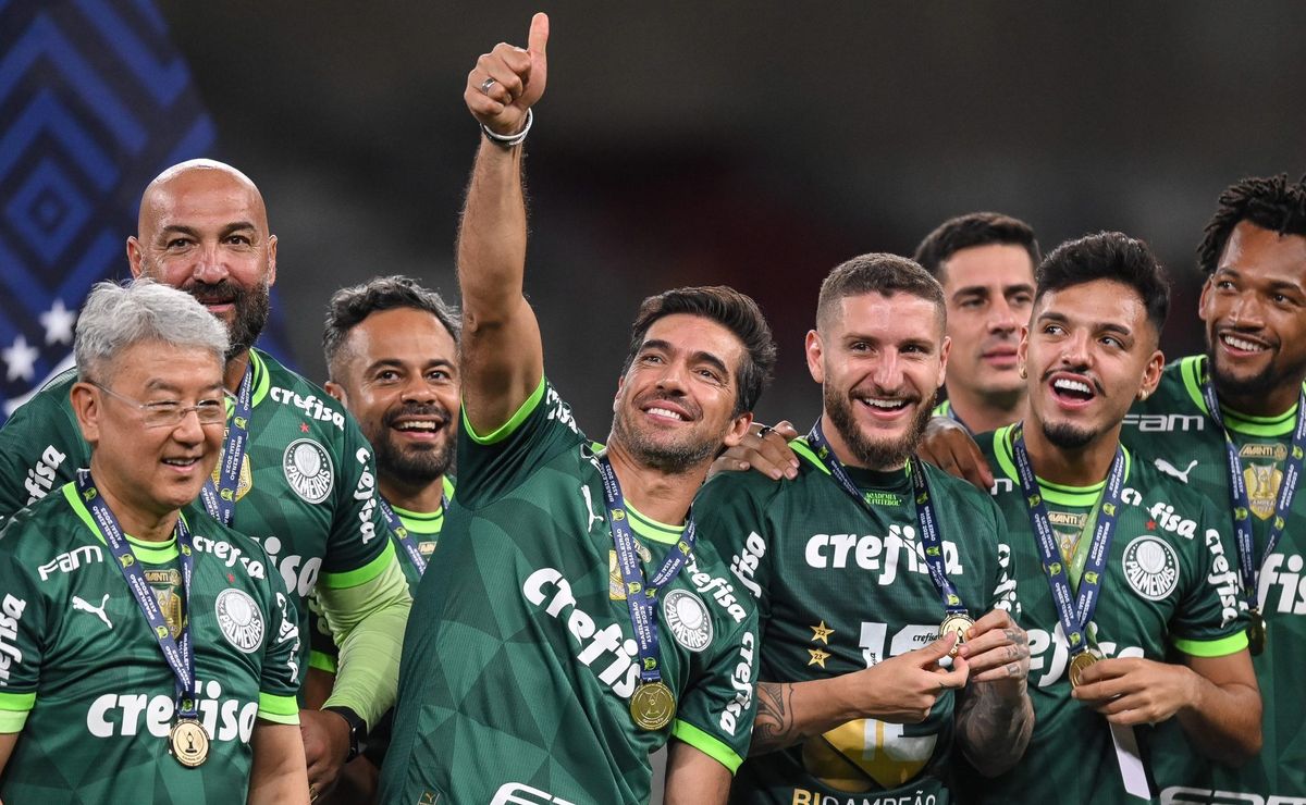 palmeiras tem valor de mercado de quase 300 milhões em relação ao flamengo