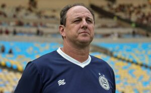 r$ 14 milhões: atacante aprovado no corinthians recebe proposta do bahia, de ceni