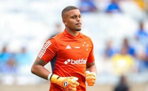 anderson assume o erro e pede desculpas a torcida do cruzeiro: "acabou dando errado"