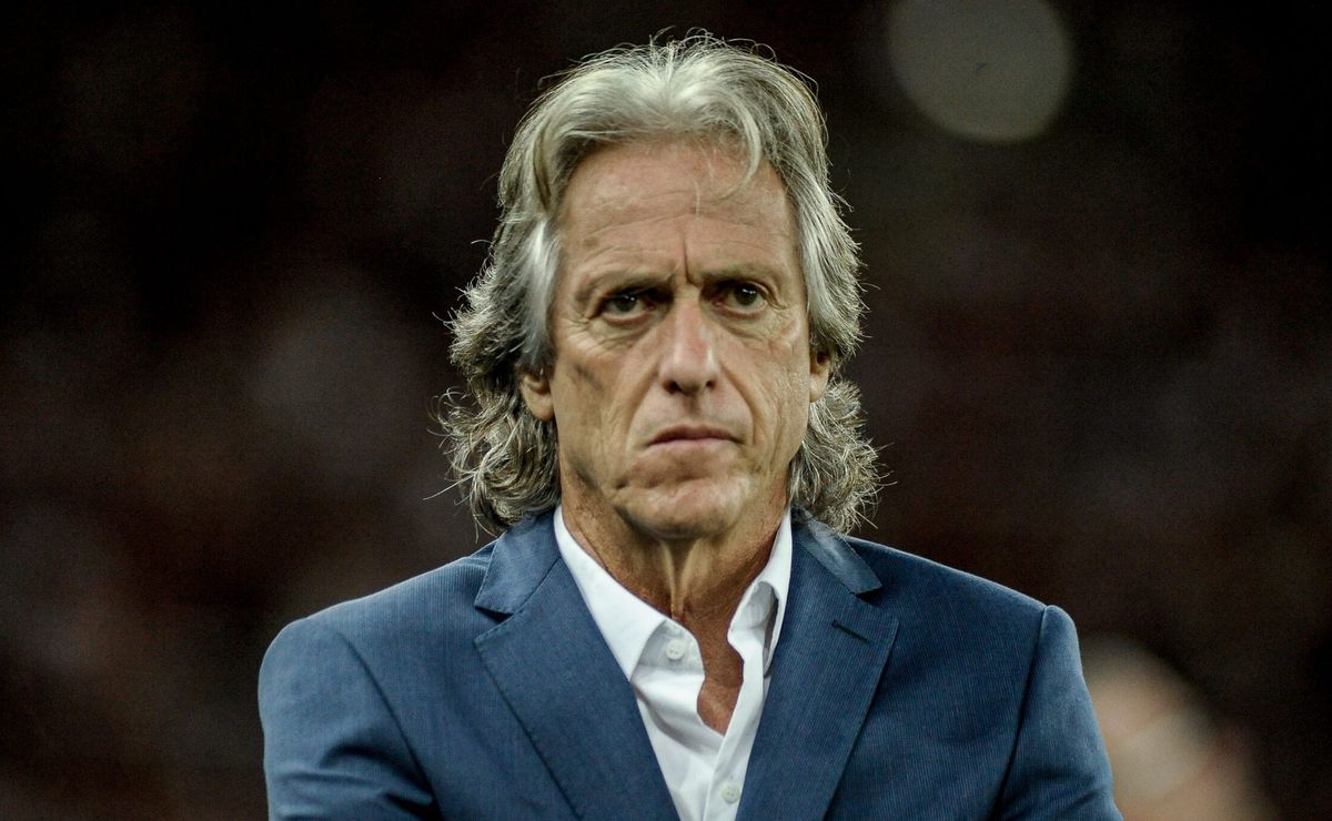 jorge jesus entra em pauta no flamengo logo após vexame na libertadores e tite é defendido