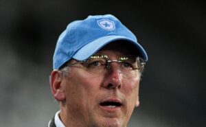 flamengo x botafogo: textor pede para cbf tirar raphael claus do clássico