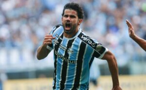 diego costa marca na final do gaucho e torcedores relembram sua passagem no botafogo: “merecia ser titular”