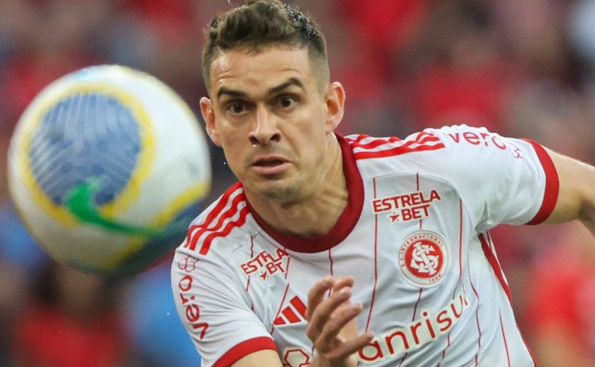 coudet defende borré após gol perdido pelo internacional: “quando abriu a porteira não parou mais”