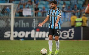 pepê deve ser a novidade do grêmio contra o estudiantes pela libertadores