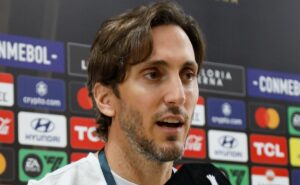 em estreia de zubeldía, são paulo vence e torcida se derrete: “temos treinador”