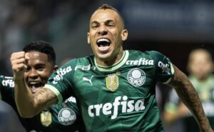 santos entra em acordo com palmeiras e acerta transferência de breno lopes; rival fica com percentual do atacante