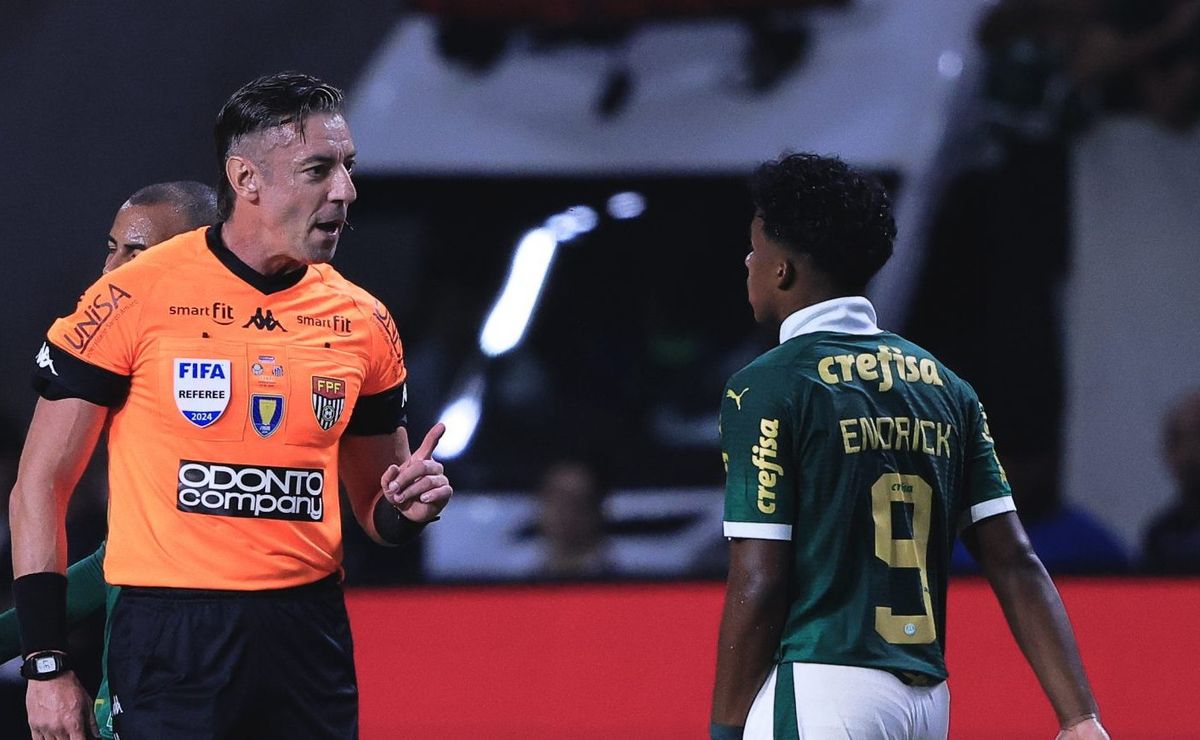câmera flagra raphael claus enquadrando endrick na final do paulista: “eu vou te tirar”