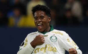 após viralizar, endrick explica nova comemoração de gol no palmeiras: "sou muito fã"