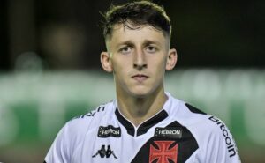 talleres aciona cláusula e vasco negocia transferência de matías galarza em definitivo, diz portal