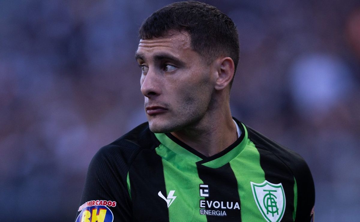 salário de r$ 200mil: vasco tem dia decisivo para fechar com emmanuel martínez; confira o motivo