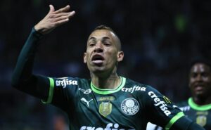 breno lopes recusou santos, mas palmeiras planeja renovação até 2025; entenda!