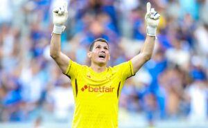 rafael cabral publica carta de despedida a torcida do cruzeiro