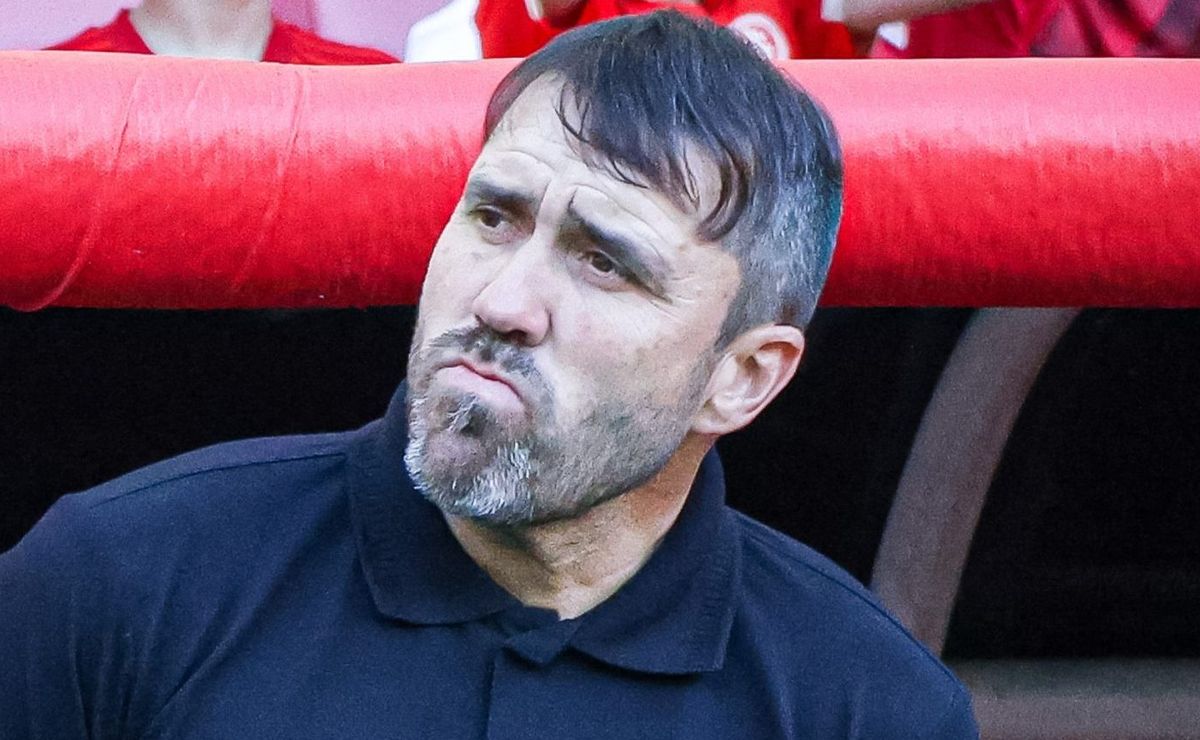 internacional desembarca em são paulo e coudet tem mais um desfalque importante para enfrentar o palmeiras