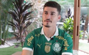 rômulo faz boa estreia no palmeiras e torcida pede mais chances para o meia: "nova era"