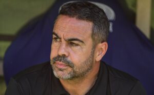 artur jorge é realista e não trata vitória contra flamengo como especial: "apenas mais um jogo"