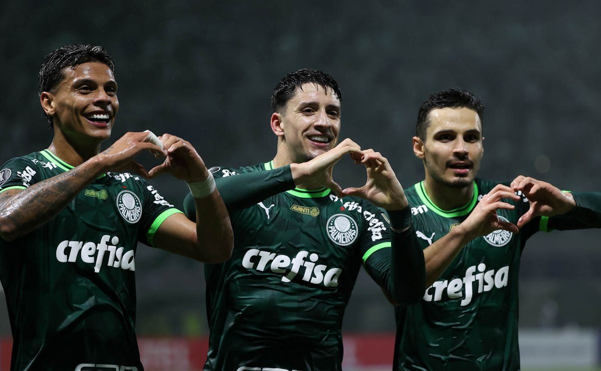 abel 'corta' raphael veiga e mais dois do palmeiras contra botafogo sp na copa do brasil