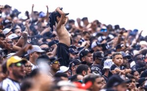 clima quente entre torcida e jogadores: organizadas do corinthians tem reunião no ct pela segunda vez, dessa vez com líderes do elenco