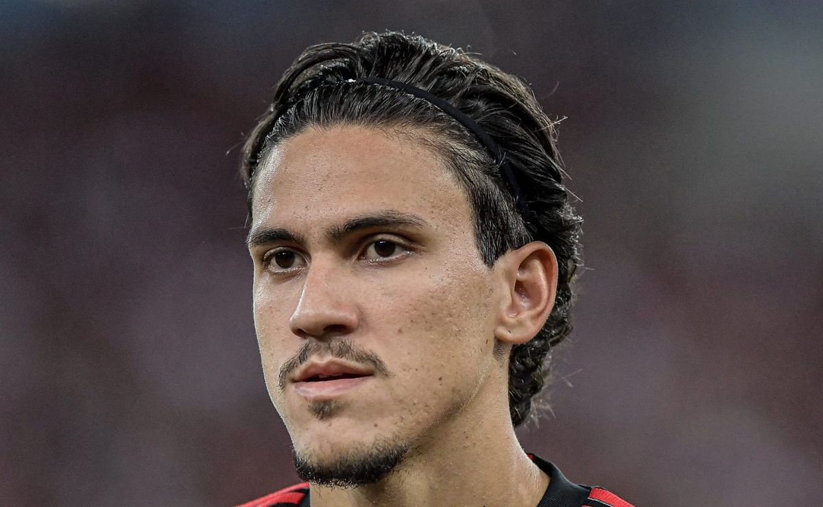 flamengo pode ter carlinhos no lugar de pedro contra o palmeiras; veja o time