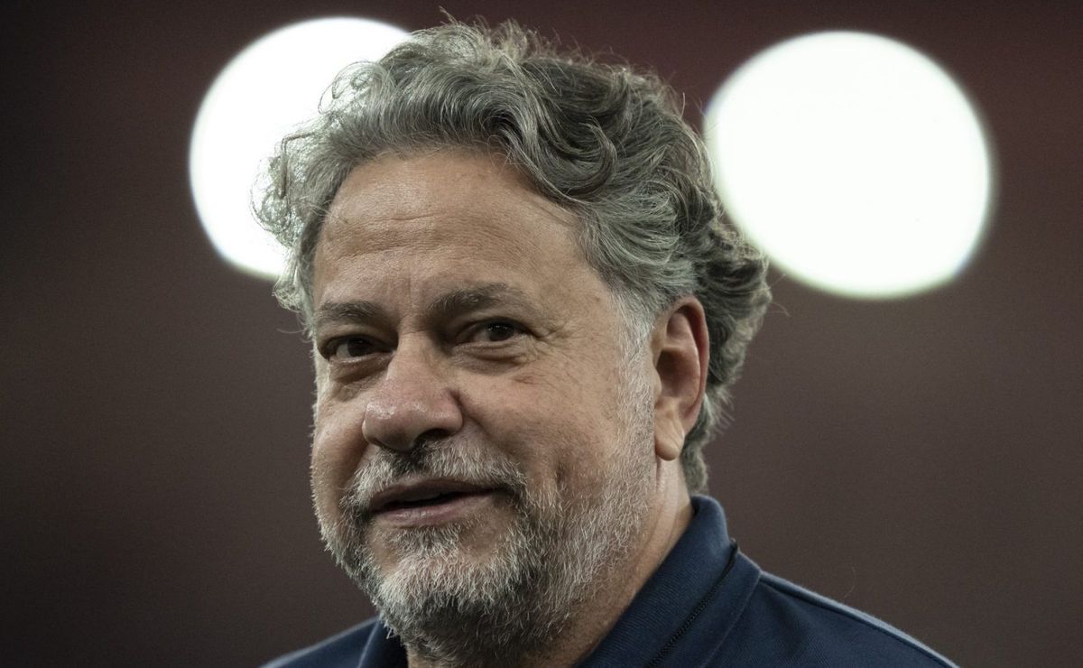 são paulo de casares recebe aval do conselho e fecha acordo com a globo