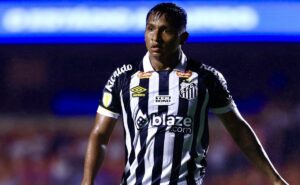 diretoria do santos pode usar caso lucas lima para negociar saída de morelos 