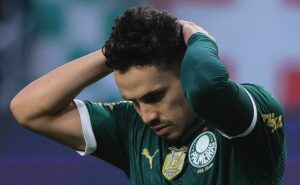 meio campista aceita substituir raphael veiga no palmeiras, diz abel ferreira