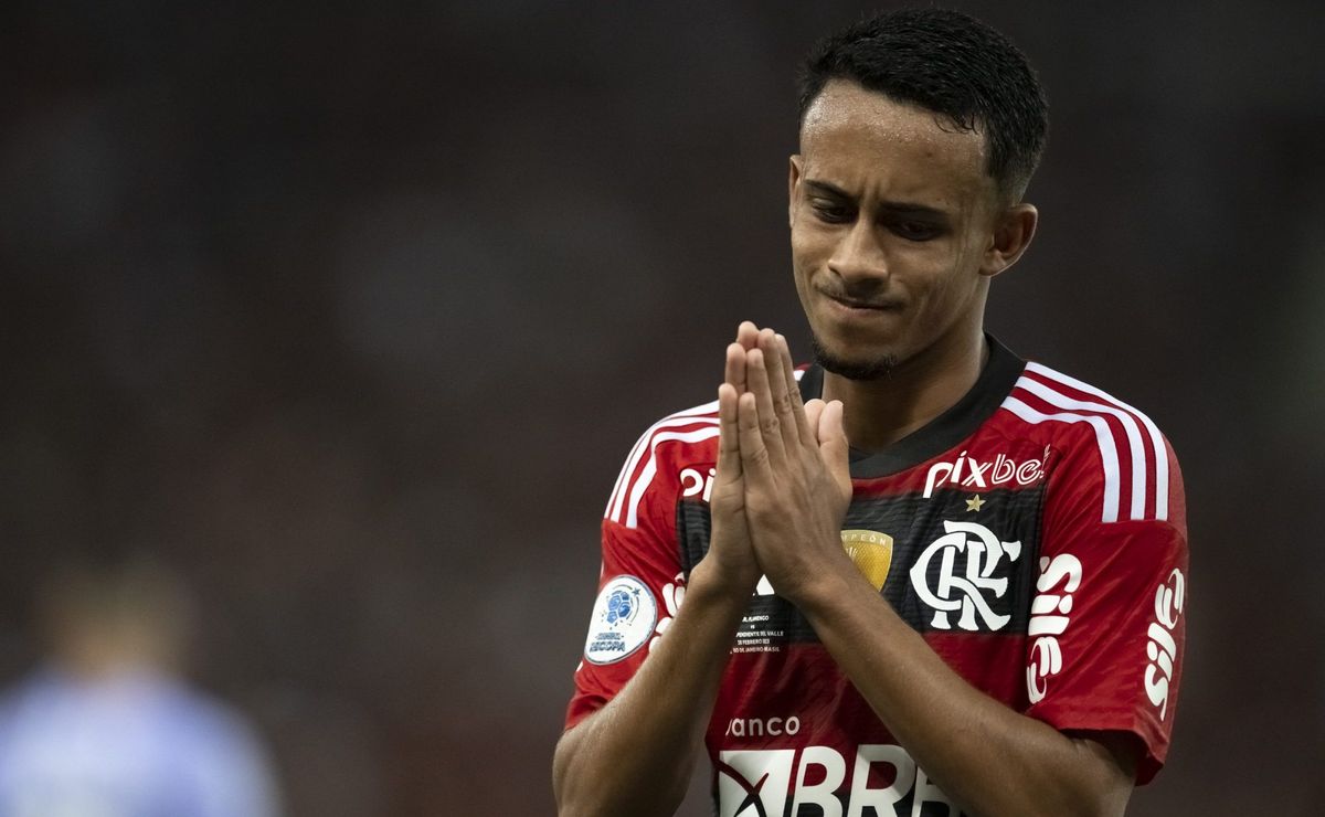 matheus gonçalves, do flamengo, recupera bens que foram roubados após jogo no maracanã: “obrigado a todos”