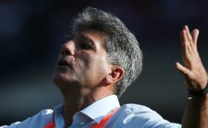 são paulo atravessa negociação do grêmio de renato gaúcho e quer contratar caíque, do juventude