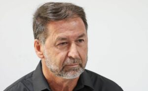 augusto melo pode cancelar negociação por reforço que iria chegar ao corinthians