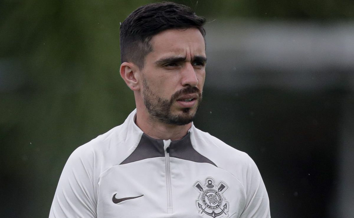 igor coronado tem situação atualizada e corinthians aponta possível retorno após afastamento
