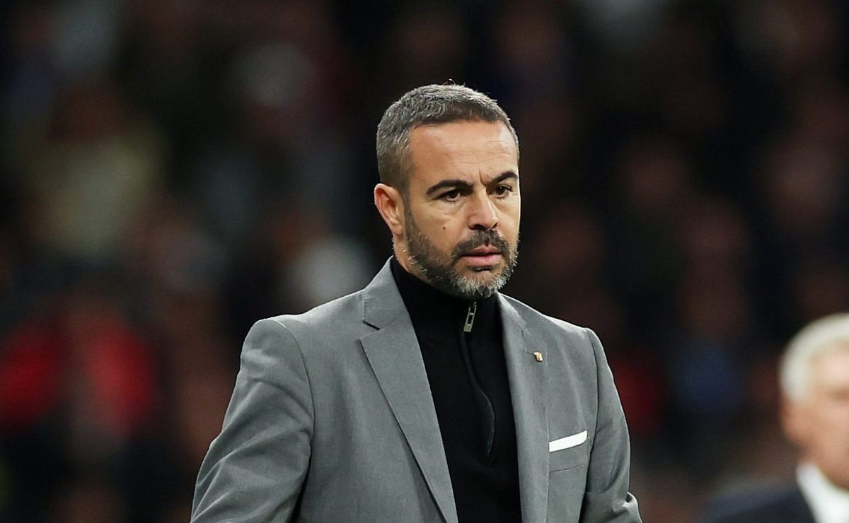 análise: artur jorge terá início desafiador sob o comando dos profissionais do botafogo