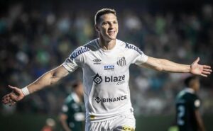 furch admite primeiro tempo abaixo do santos, mas exalta força do elenco