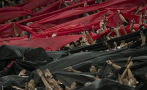 flamengo é um dos times que mais joga às 11h00 da manhã, e fato revolta torcedores na web, que reclamam com a cbf