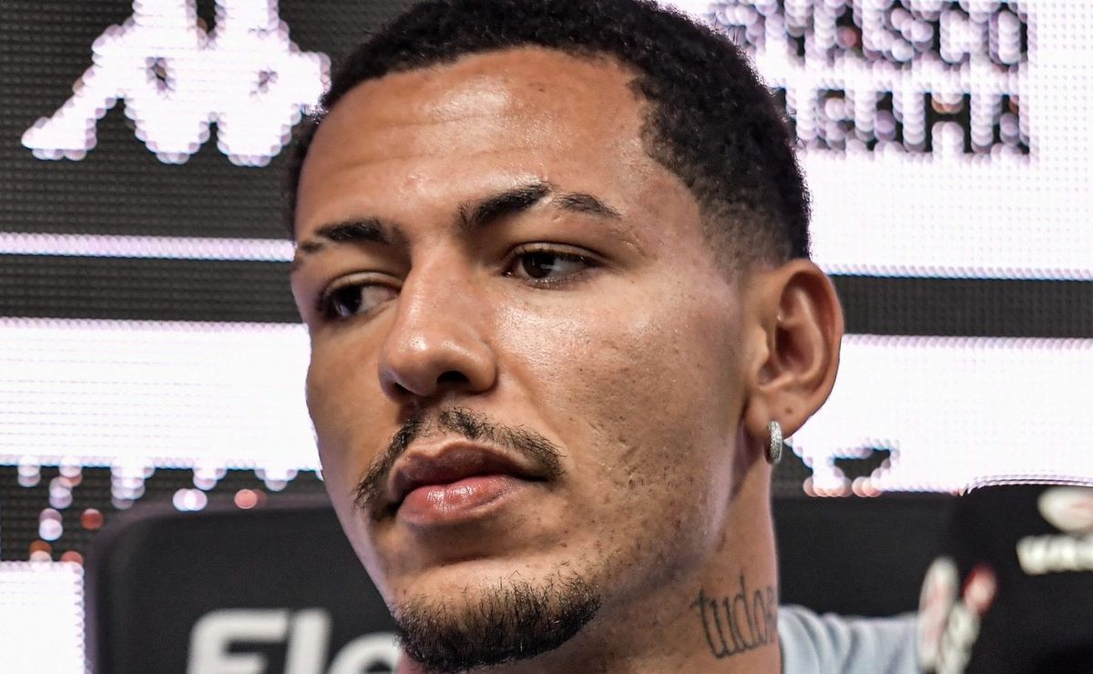 análise: com destaque para clayton, vasco encerra período de intertemporada e foca no brasileirão