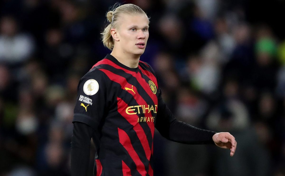 solanke está apenas dois gols de haaland pode terminar como artilheiro do campeonato inglês