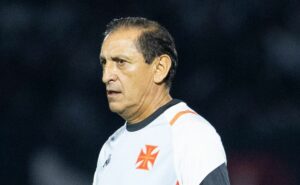 ramón diaz deve ir com força total e provável escalação do vasco conta com artilheiro para enfrentar o fluminense