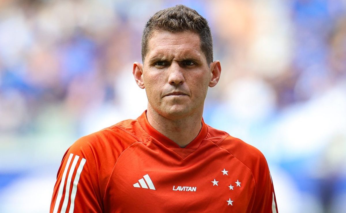 fernando seabra toma decisão definitiva sobre rafael cabral no cruzeiro após nova falha