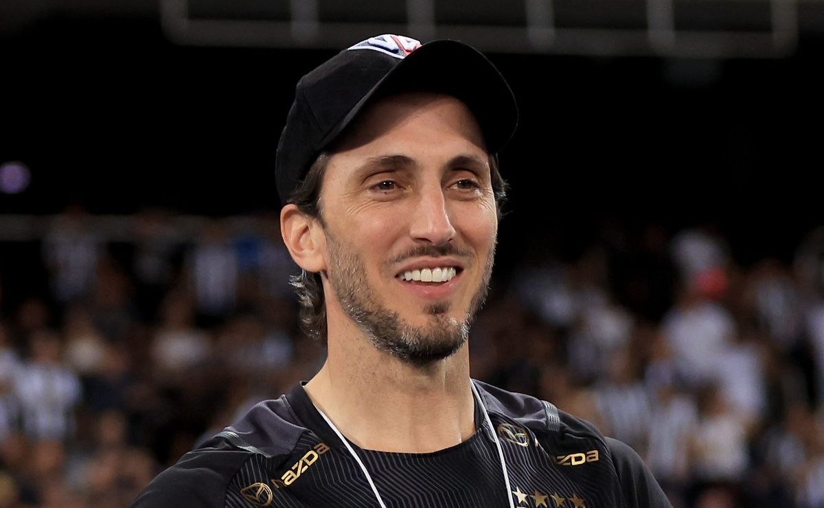 zubeldía chega ao são paulo com experiência com jovens e anima torcedores: “paciência e coragem”